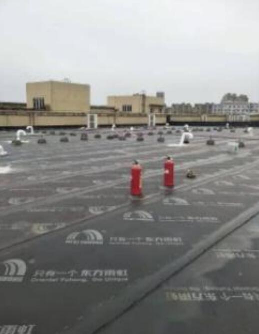 谢春路 128 号沪工屋面防水